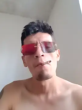 [14 Sep 16:55] Public Show - video by Andyvergagrande cam model