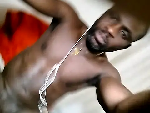 [28 Oct 20:25] Private Show - video od modelky/modela Kwasi-a