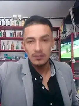 [23 Jul 09:02] Public Show– D1ogh0 kameramodell videója