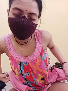 [14 Sep 12:39]  Full nude dance face