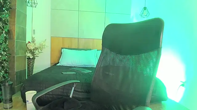 A dance show but with my cock