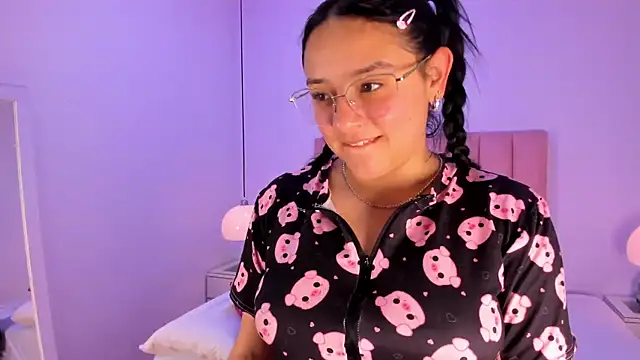 Fuck me hard with dildo — filmik Amy_Ferreira, modela(-lki) na kamerkach