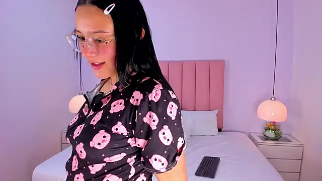 Fucking me delicious — filmik Amy_Ferreira, modela(-lki) na kamerkach