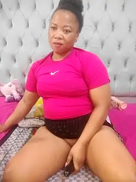 [30 Nov 01:56] Private Show - video by massive_booty25 cam model