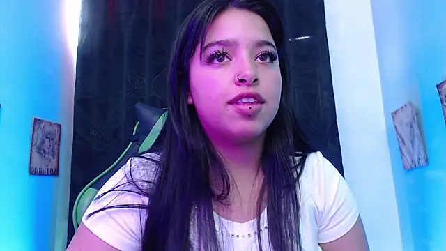 second pvt– queen_salomme kameramodell videója