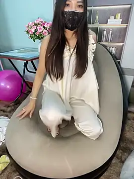 [2 Jan 22:55] Private Show - video by Cherry-Min cam model