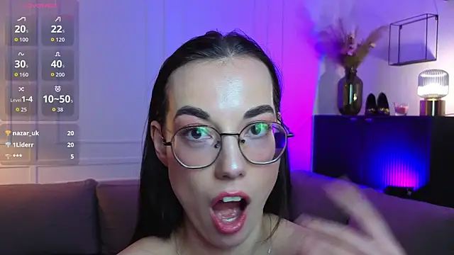 [21 Nov 00:10] Private Show - video by EmmaJakson cam model