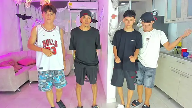 [24 Sep 05:06] Private Show－カメラキャストのHouseofwarriosの動画