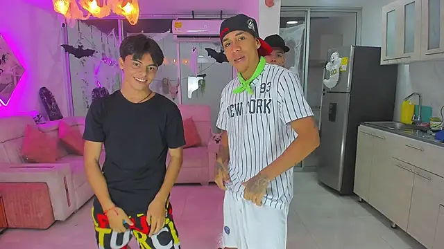 [7 Oct 01:25] Private Show - ক্যাম মডেল Houseofwarrios-এর ভিডিও