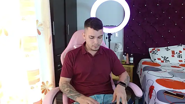 Do you like daddy? - video by BooyHott_ cam model