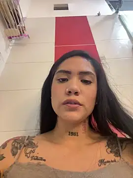 Squirt smoke - video by liahouses cam model