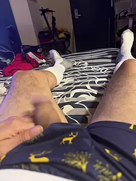 [26 Sep 23:34] Public Show - video by Teelove4870 cam model