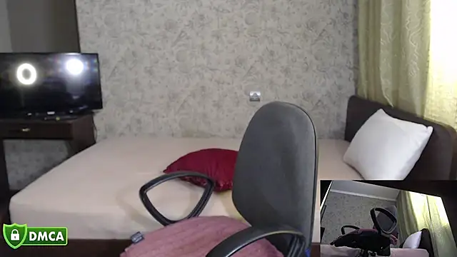 [24 Aug 08:56] Private Show panty fitting - video oleh model kamera BrandiOhNight