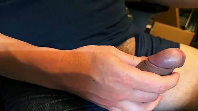 [18 Oct 23:37] Public Show - video by dancock1919 cam model