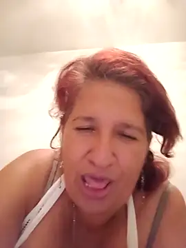 [26 Oct 22:33] Spy Show - video oleh model kamera diablilla02