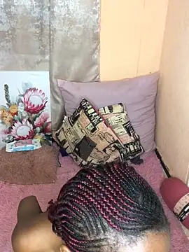 Blow job and fuck pussy - video av Caramel102004 cam model