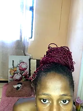 Show armpits and pussy fingering - video av Caramel102004 cam model