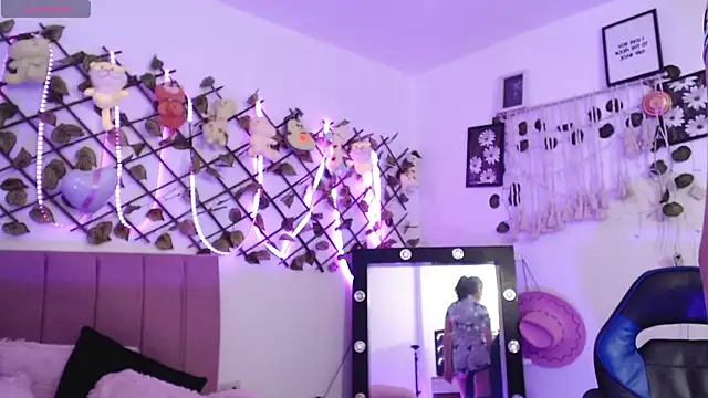 [8 Oct 02:06] Private Show - video by isa_bunny18 cam model