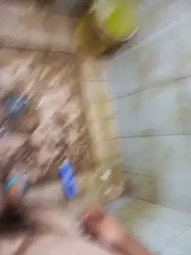 Milk milk 100% - TUAMIGOLH 캠 모델의 동영상