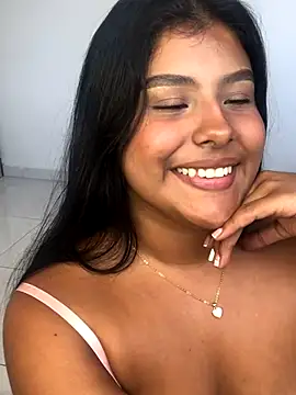 playing with Ana's sweet pussy 💗😵‍💫 - video by AnaBrowmn cam model