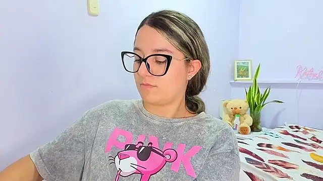 sexy naked - video by katiaa_lovv cam model