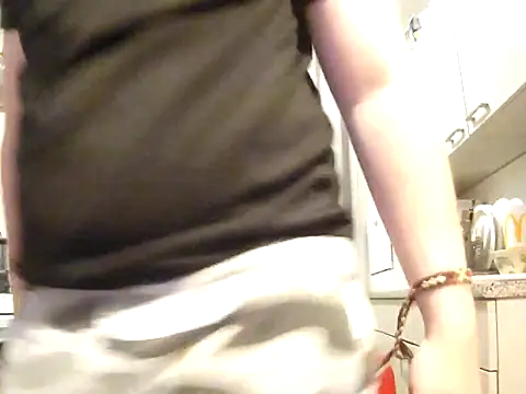 [28 Sep 21:23] Private Show (showing en opening ass)