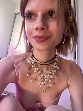 🍌 - video by bunnyirisluv cam model