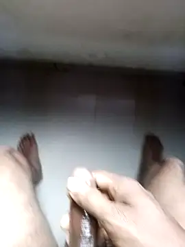 [23 Feb 10:51] Ticket Show - video van Randikaherath740 cam-model