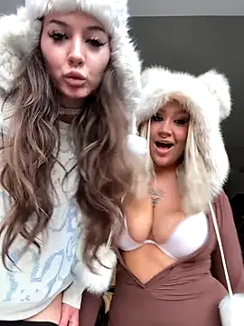 VERY CLOSED TO FISTING PUSSY😈 - video by RollDolls cam model