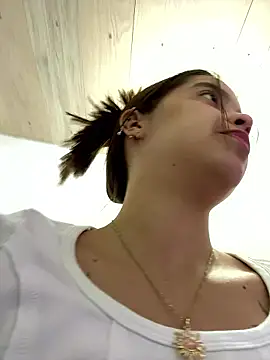 d1rti show - video by gabriiieela_ cam model