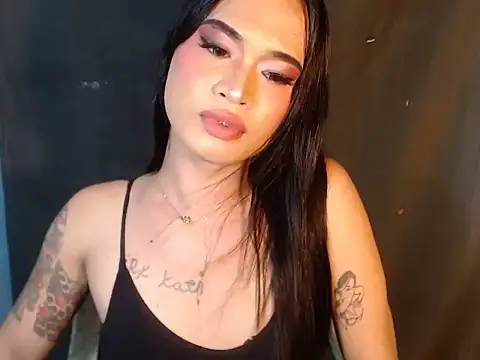 [4 Jul 09:44] Public Show - Vídeo de TSsexy_LOVERxxxx, modelo de vídeos
