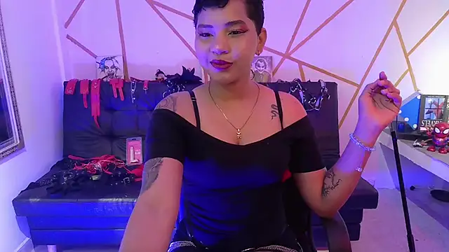 [17 Oct 17:13] Public Show - video by ise_lunny cam model