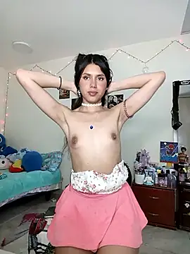 naked - video by caramel_doll__ cam model