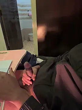 Cumshot - vidéo du modèle de showcams Kabir_XXX_69