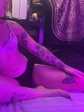 [14 Jun 21:05] Private Show