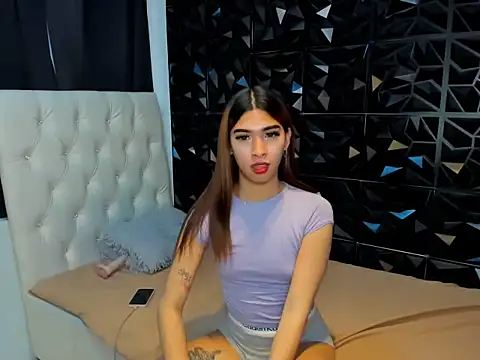 SEXY DANCE AND SPANK BUTT WHILE JERK