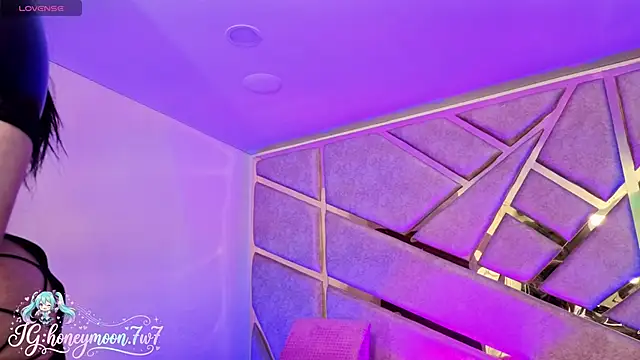 [7 May 23:51] Private Show