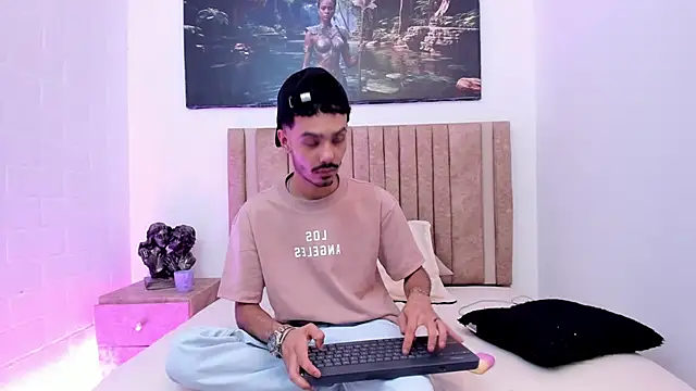 Hey don't miss this new video😏☺ - video by Timothe_Evans cam model