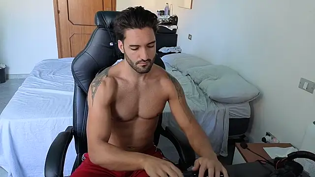 [25 Jul 13:27] CUMSHOW ON CHEST - Al3xox02 캠 모델의 동영상