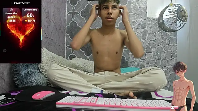 Private Show - video by sexyboys_cutex18 cam model