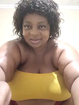 Moaning load - video van BustyBoobsxXx999