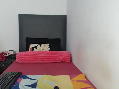 FUCKIN  DI;DO CREAMPIE - video di MissLola026 modella di cam