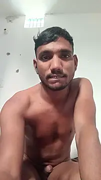 [23 Jan 16:31] Private Show – video modela na kameri BiggerDickGuy