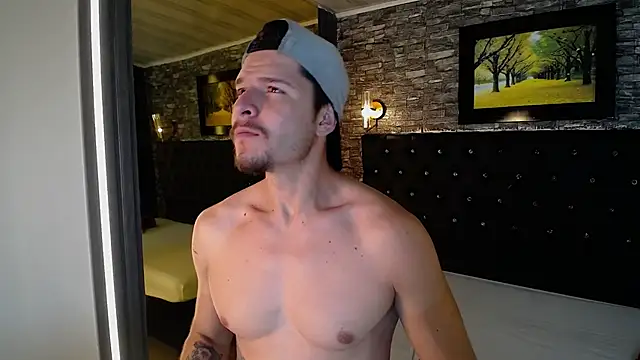 [28 Oct 16:48]   day - video by Nick_Juniorr cam model