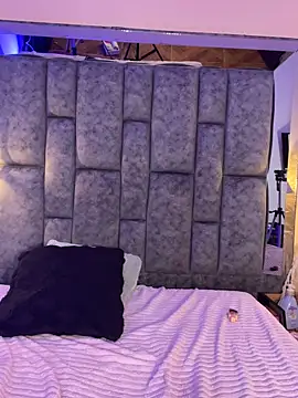 I enjoy riding your delicious cock 🍓🍑🥵🍒😈 - video by SofiRuiz_ cam model