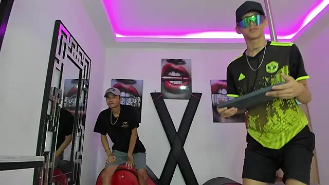 Show cum x2 + Fuck ass - فيديو من EMPIRE_BOYS1 موديل الكام