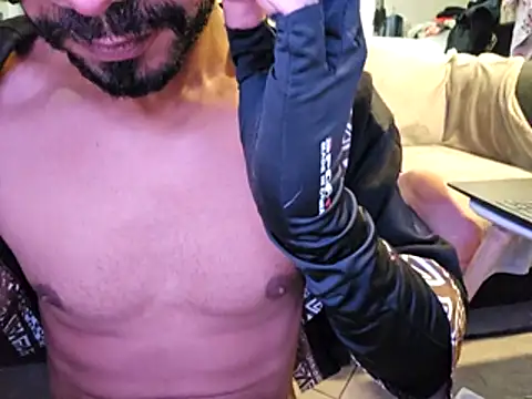 Face sitting + orgasm - vidéo du modèle de showcams VaniChoko