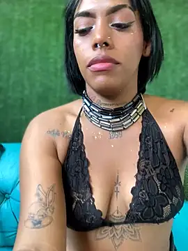 spanking on the ass sexy dance - video by NovaFoxx cam model