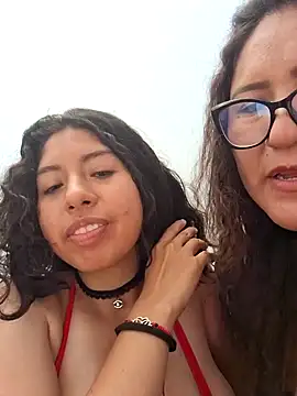 Playita/beach - video by sol093 cam model