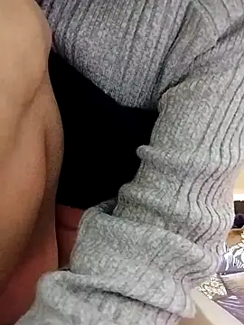 [18 Jan 16:17] Private Show - วิดีโอโดย Juhi512 โมเดลแคม